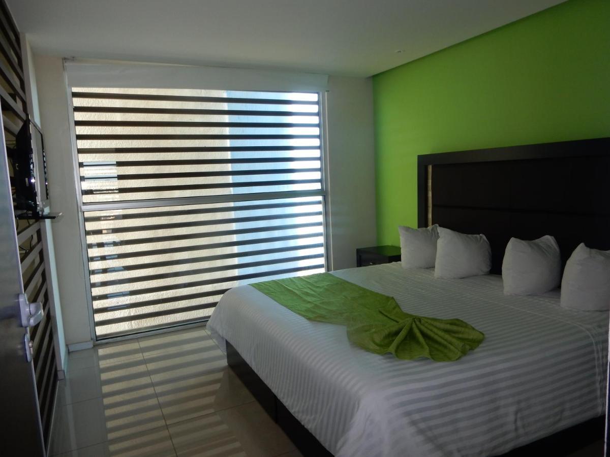 Hotel Torres Eugenia Coatzacoalcos Kültér fotó